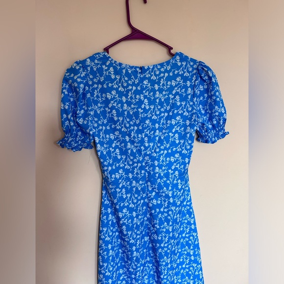 Blue Floral Square Necked Maxi Dress - Picture 3 of 5
